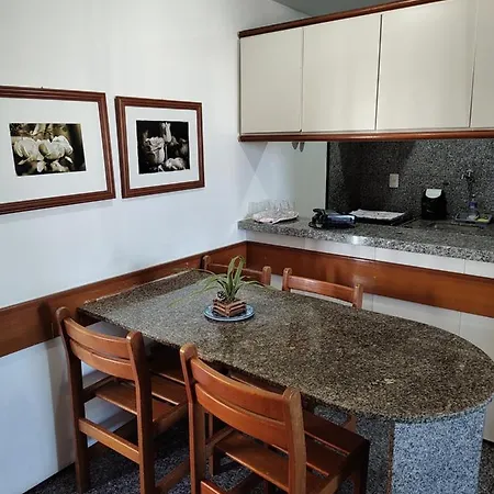 Apartamento Apto Beira Mar 2102