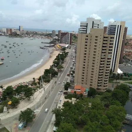 Apto Beira Mar 2102 *